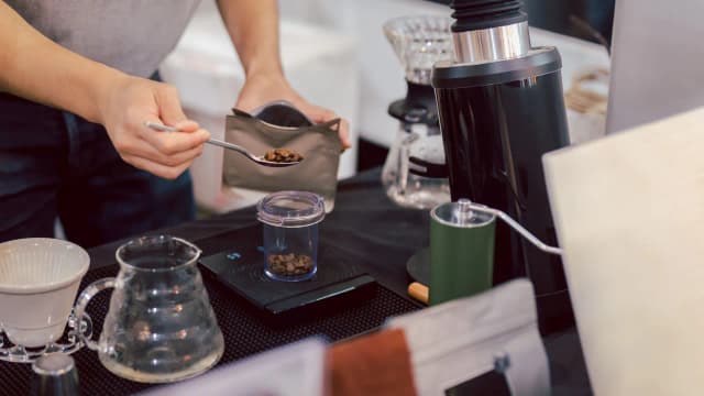 Ile mg kofeiny przed treningiem, aby uniknąć skutków ubocznych? Ile mg kofeiny przed treningiem, aby uniknąć skutków ubocznych?