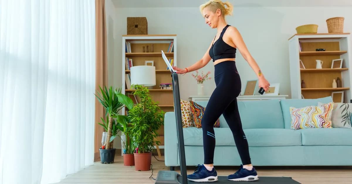 Jak biegać w domu bez bieżni i skutecznie spalać kalorie Jak biegać w domu bez bieżni i skutecznie spalać kalorie